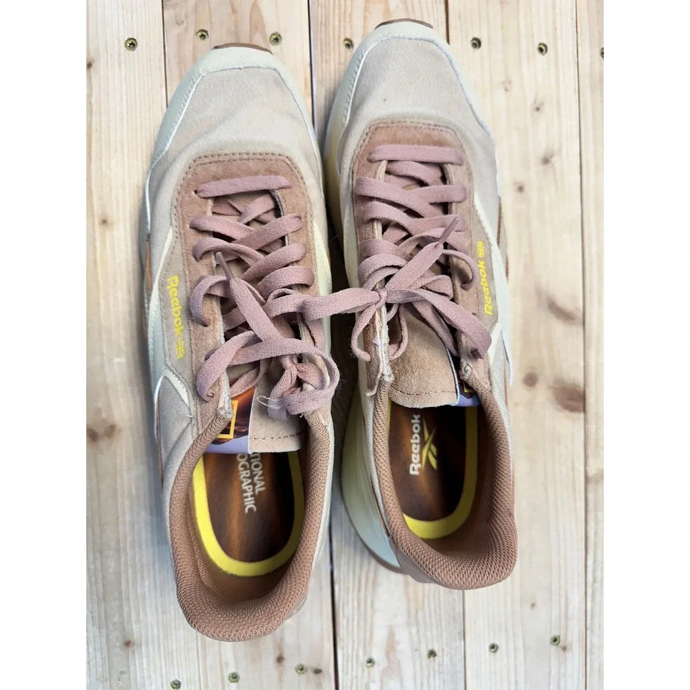 Reebok excellent used
